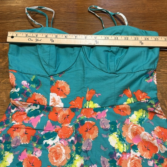 Charlotte Russe Spring Time Floral Spaghetti Strap Mini Sun Dress SZ medium - Picture 2 of 13